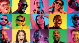 L’EVOLUZIONE A COLORI: DA DARWIN ALLE EMOJI